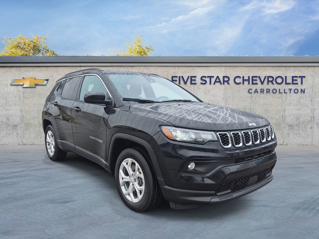 Used 2024 Jeep Compass Latitude