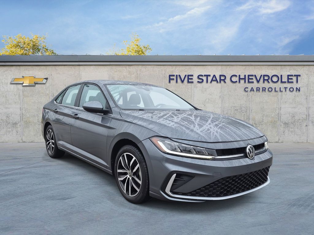 Used 2025 Volkswagen Jetta 1.5T SE