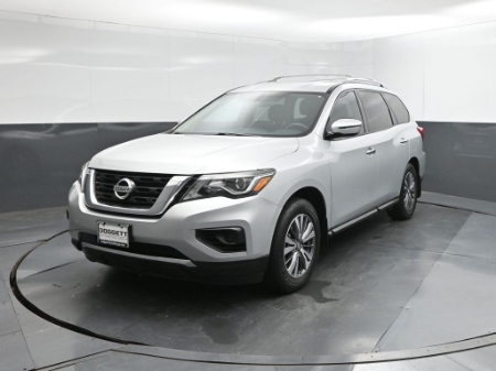 2020 Nissan Pathfinder S