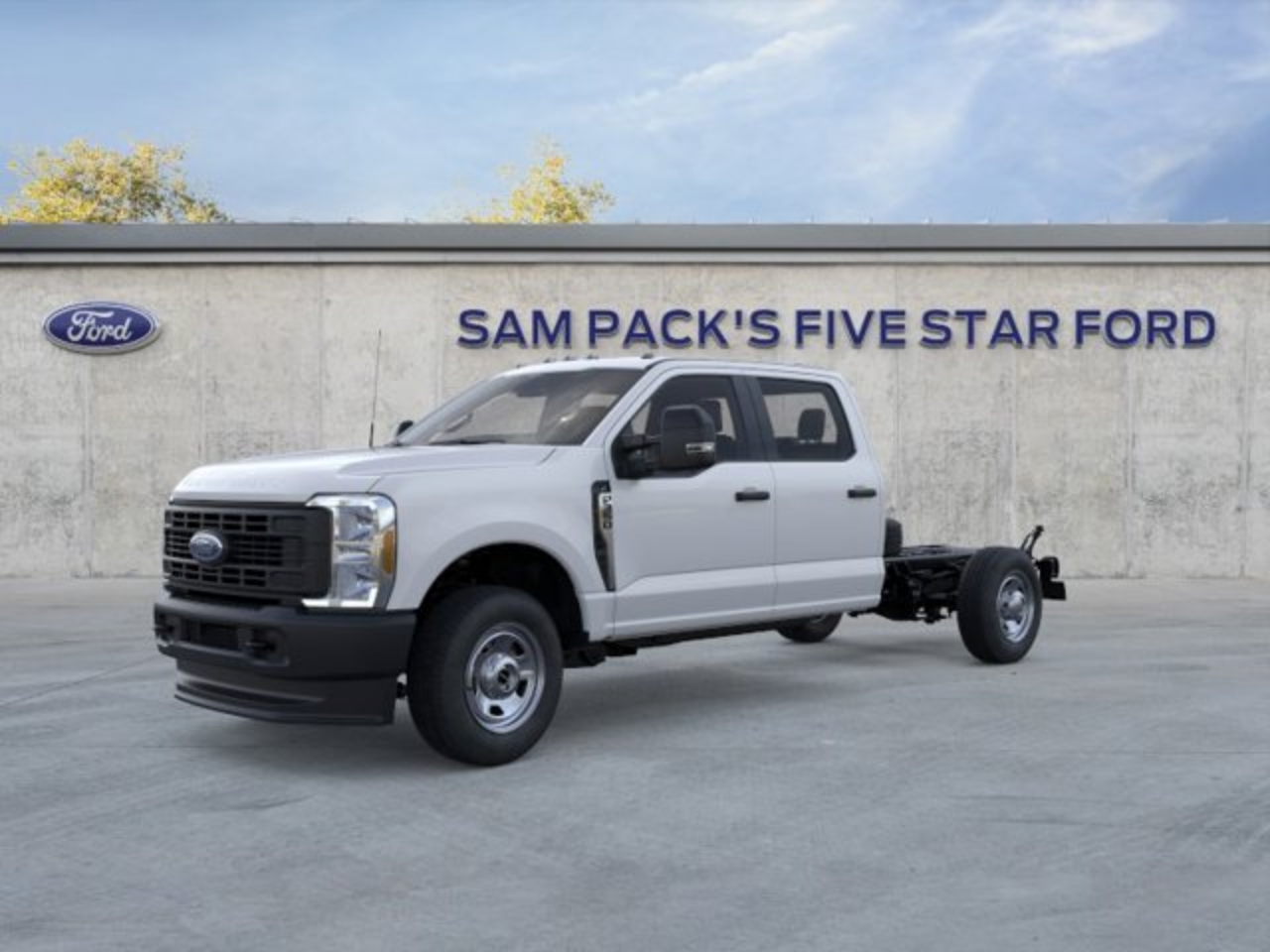 2026 Ford F-350 Super Duty Chassis Cab