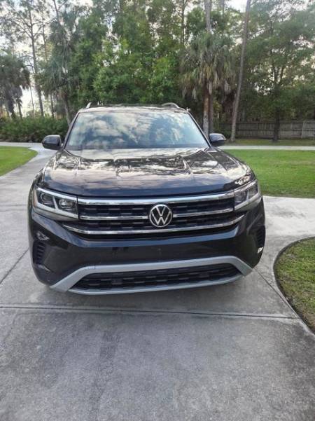 2022 Volkswagen Atlas 2.0T SE w/Technology