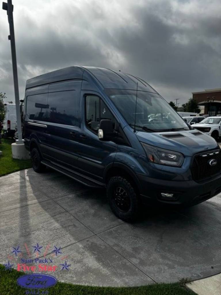 2025 Ford Transit-250 Base