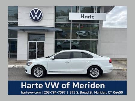 2017 Volkswagen Passat 1.8T SE