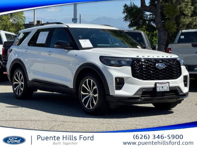 2026 Ford Explorer ST-Line