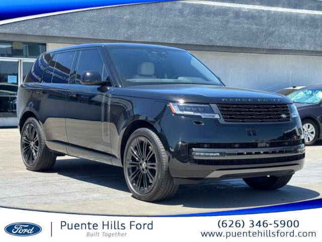 2025 Land Rover Range Rover SE