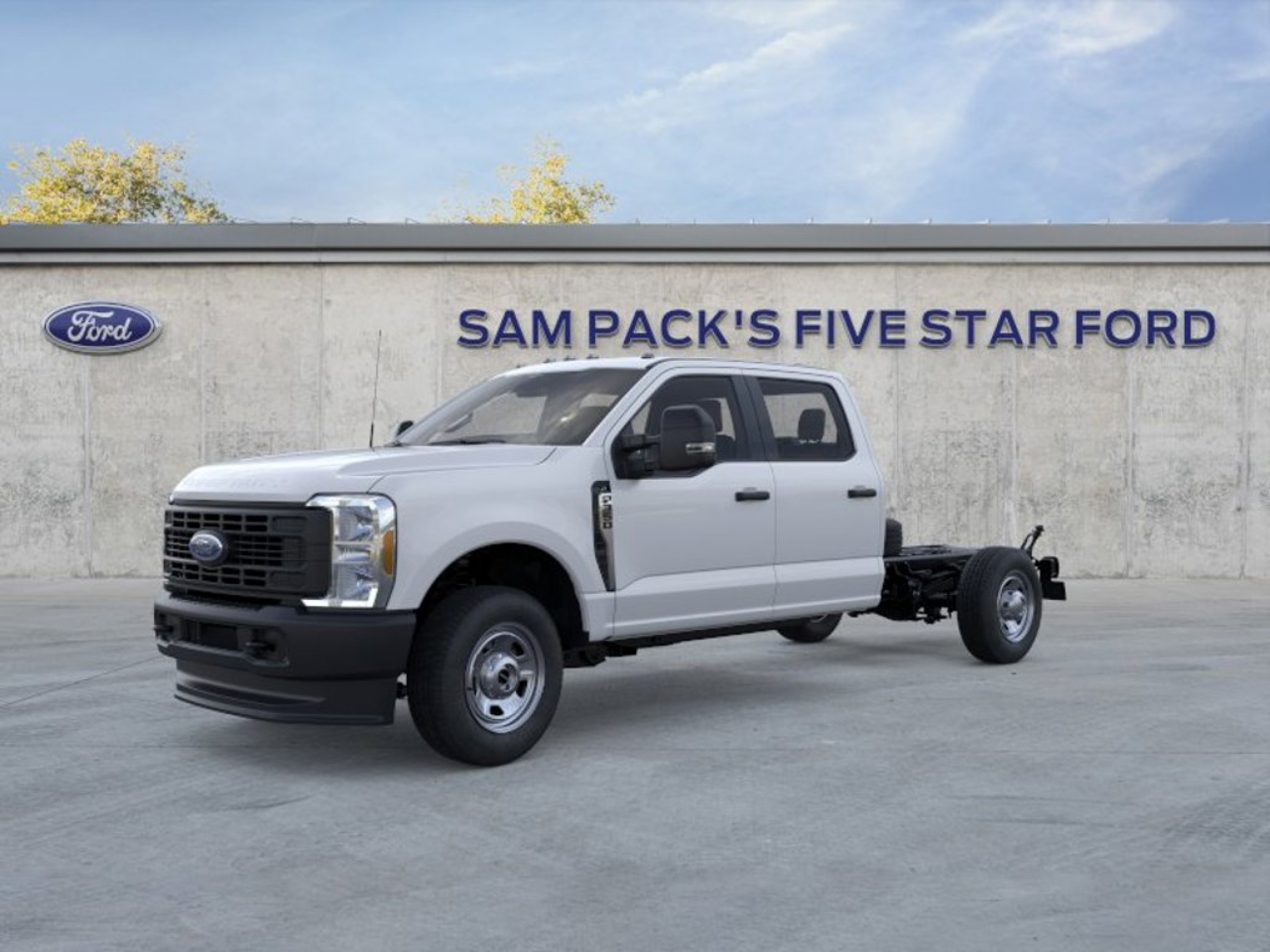 2026 Ford F-350 Super Duty Chassis Cab