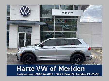 2023 Volkswagen Tiguan SE R-Line Black