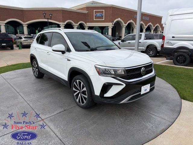 Used 2022 Volkswagen Taos 1.5T SE