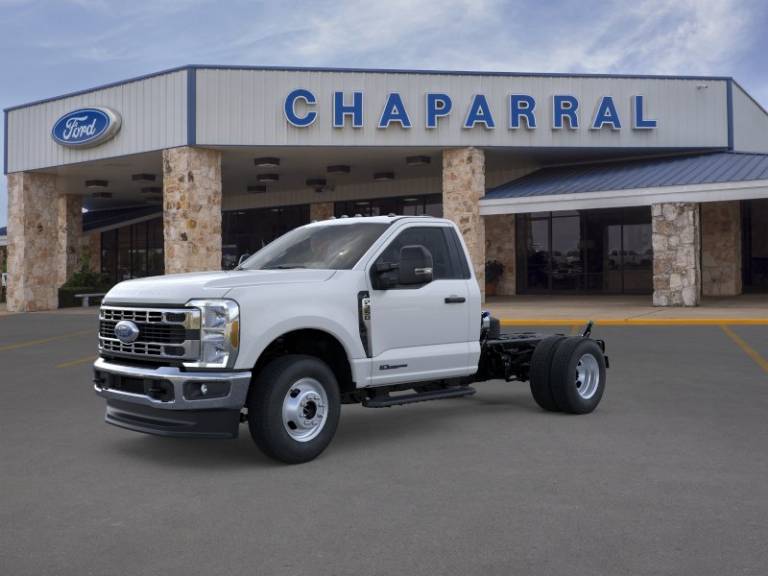 2026 Ford Super Duty F-350 DRW XL