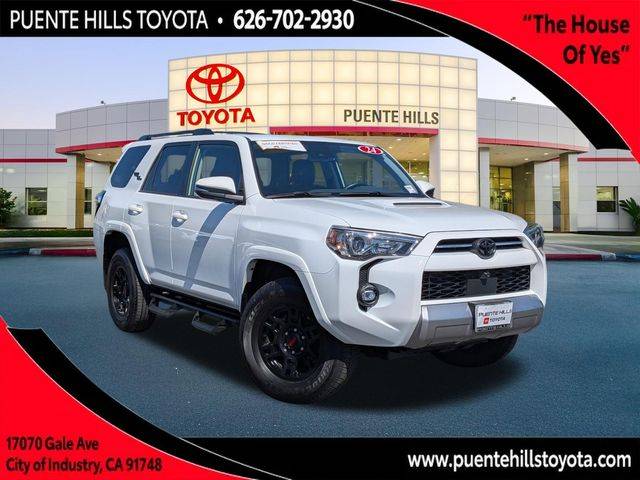 2024 Toyota 4Runner TRD OFF-Road Premium