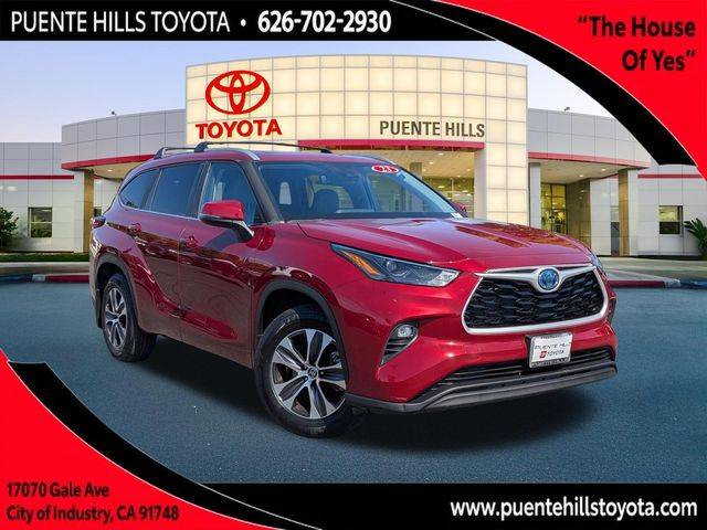 2023 Toyota Highlander Hybrid XLE