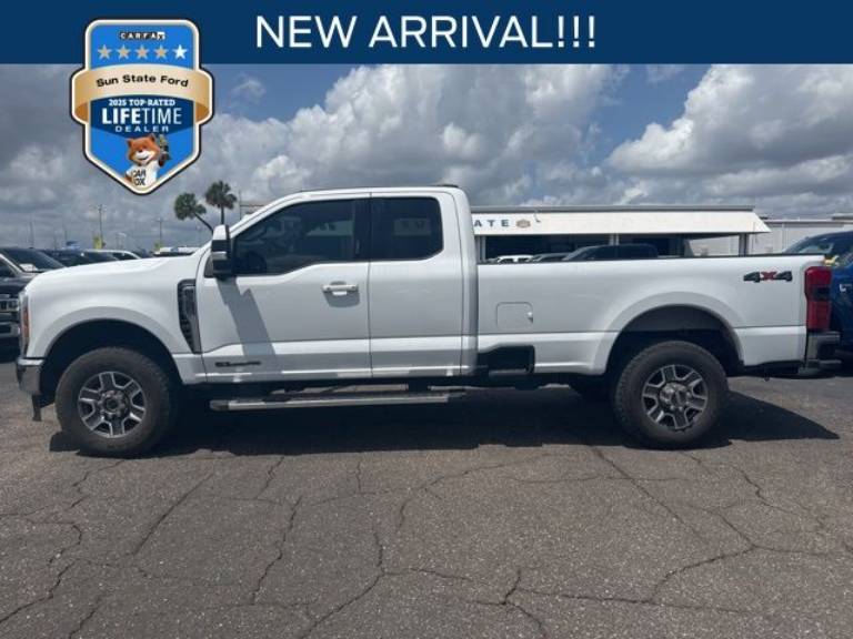 2023 Ford Super Duty F-350 SRW LARIAT