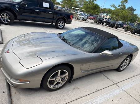 2000 Chevrolet Corvette Base