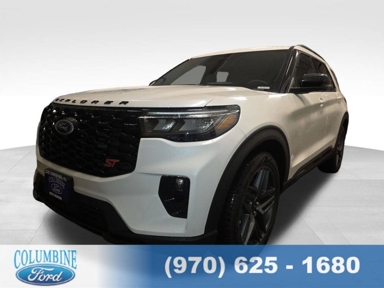 2026 Ford Explorer ST 4WD's photo