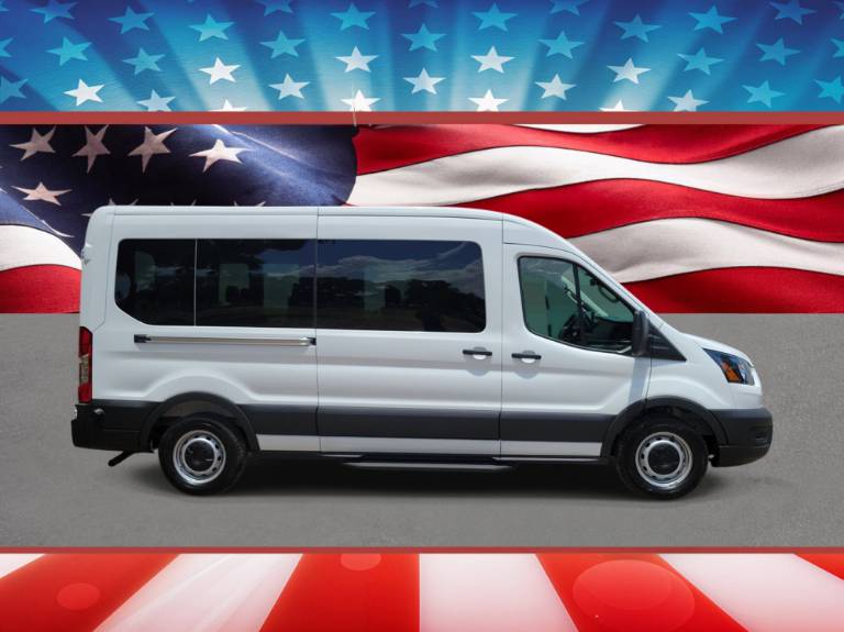 2026 Ford Transit Passenger Wagon T-350