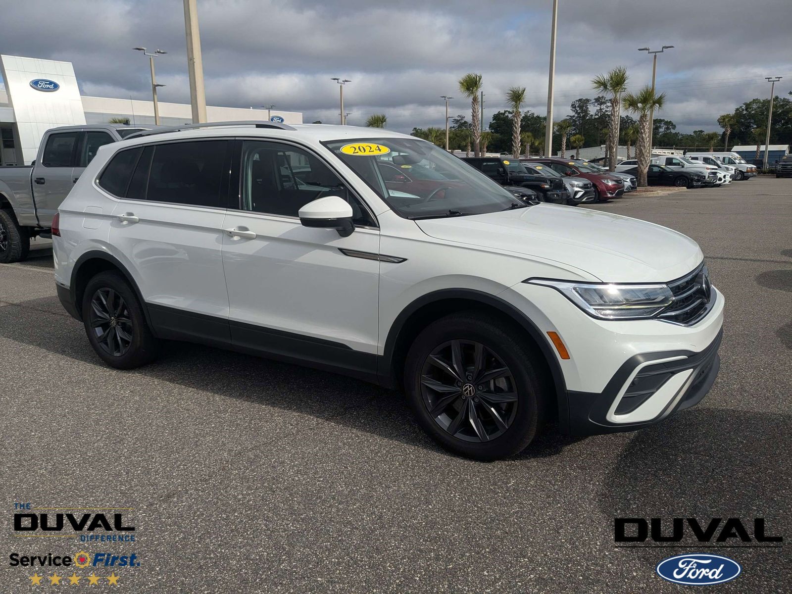 2024 Volkswagen Tiguan 2.0T SE