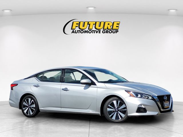 Used 2019 Nissan Altima 2.5 SV