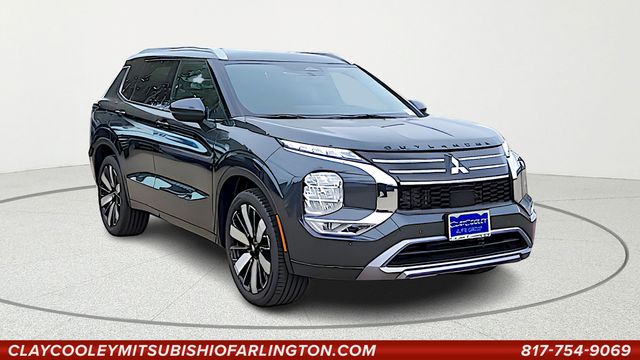 2026 Mitsubishi Outlander SEL FWD's photo