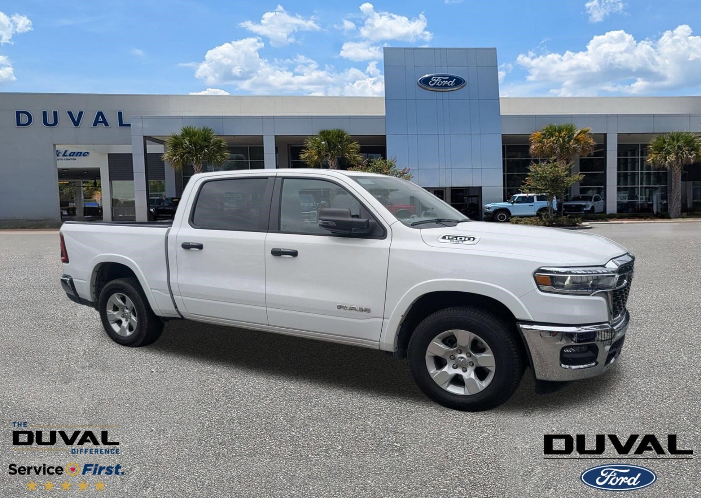 2025 RAM 1500 Big Horn/Lone Star 4x4 Crew Cab 5'7's photo