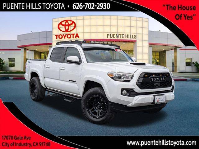 2020 Toyota Tacoma TRD Sport