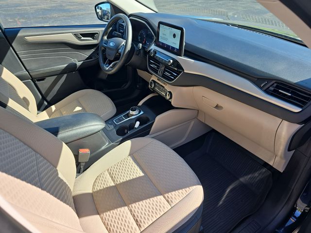 2022 Ford Escape SE - Photo 16