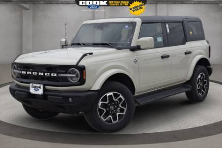 2026 Ford Bronco Outer Banks