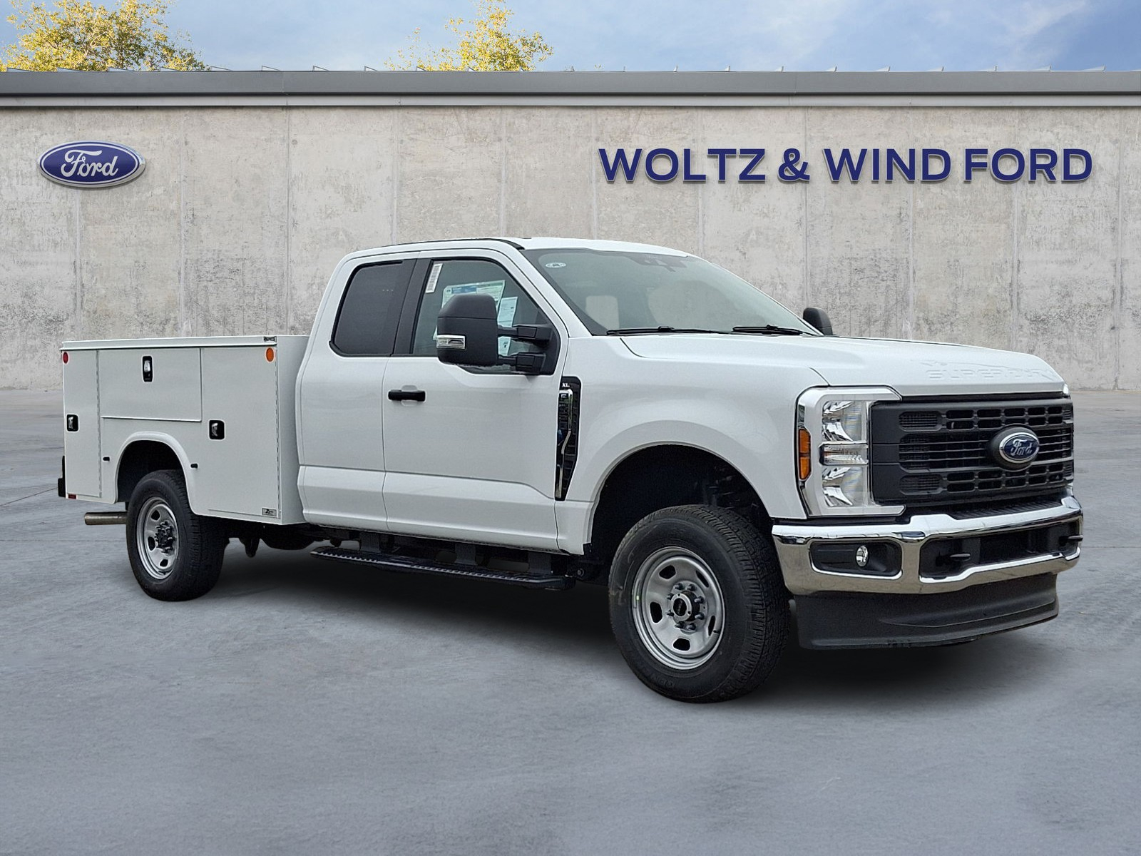 2026 Ford F-350 Service Body XL