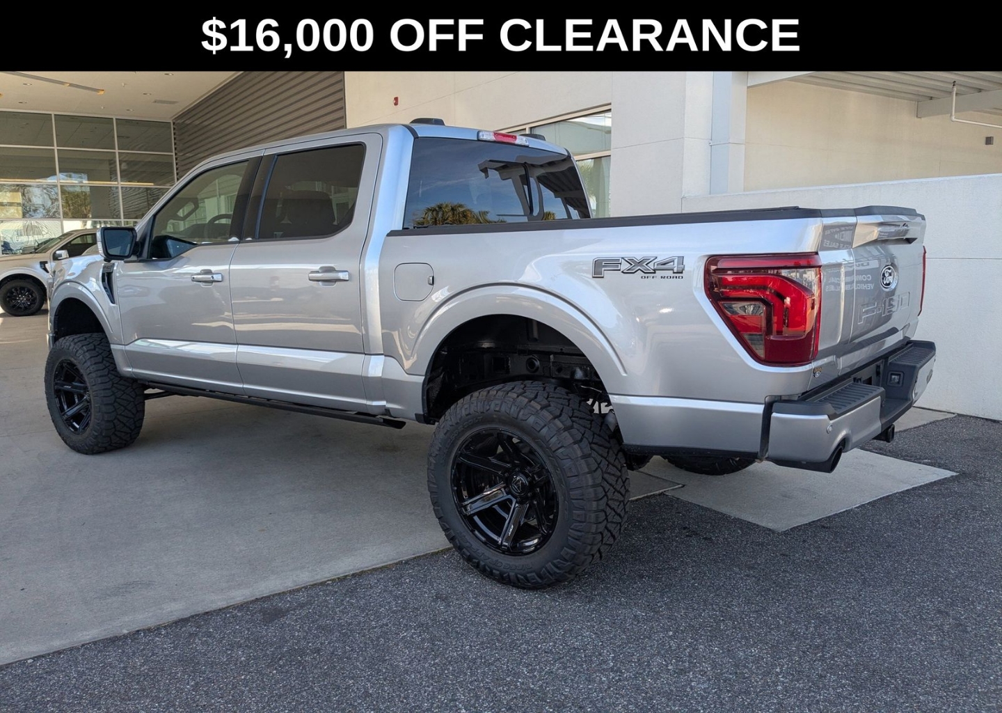 2025 Ford F-150 Lariat - Photo 6