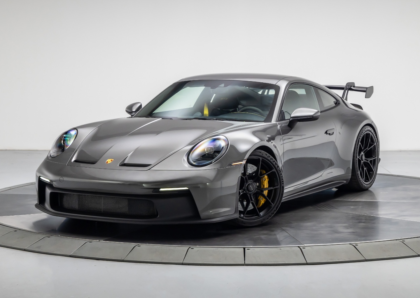 2022 Porsche 911 GT3's photo