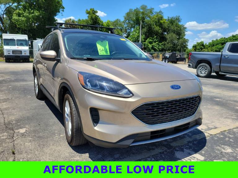 2021 Ford Escape SE Hybrid