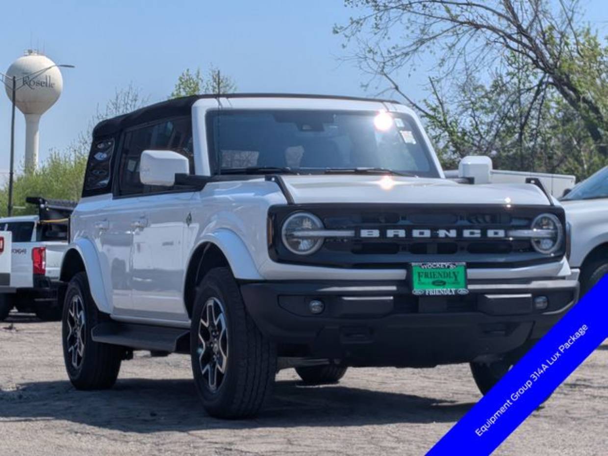 2025 Ford Bronco Outer Banks 4x4's photo