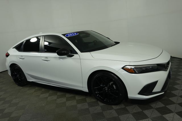 Used 2024 Honda Civic Hatchback Sport with VIN 19XFL2H81RE033844 for sale in Kansas City
