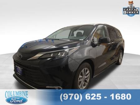 2024 Toyota Sienna XLE