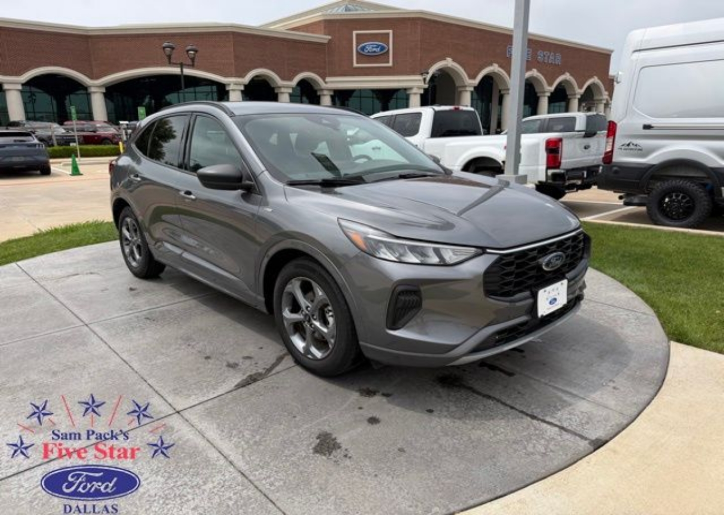 2023 Ford Escape