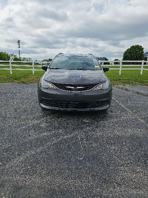 Used 2020 Chrysler Voyager LXI with VIN 2C4RC1DG8LR261155 for sale in Kansas City