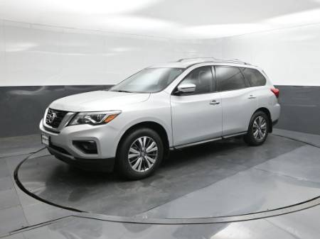 2020 Nissan Pathfinder S