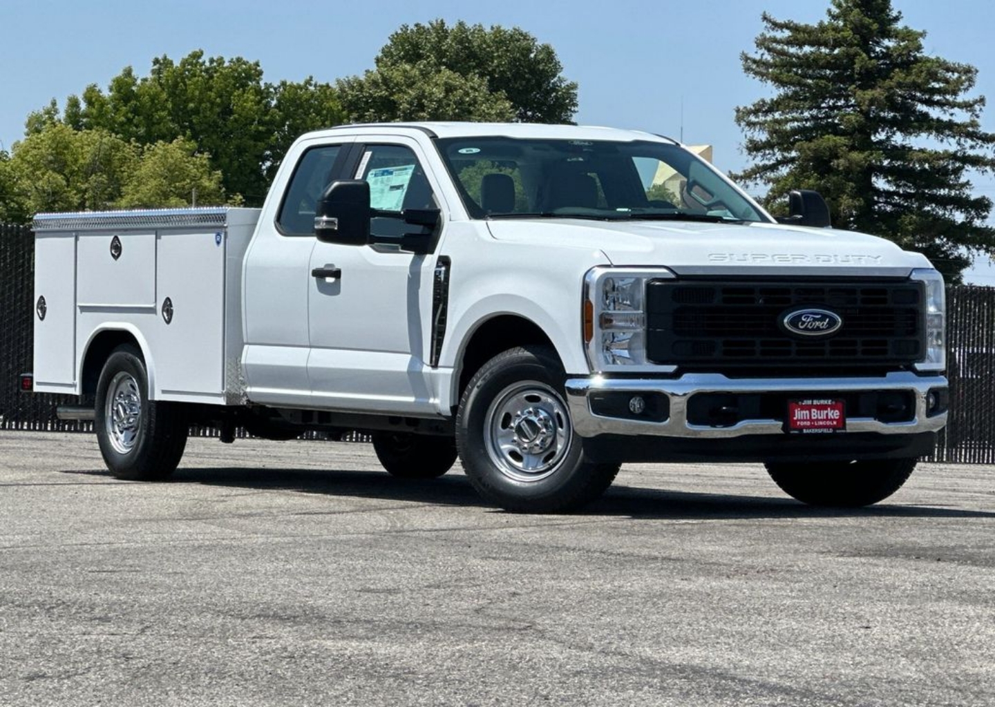 2026 Ford F-250 XL SuperCab 8' Box's photo