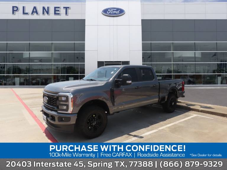 2023 Ford Super Duty F-250 SRW XL 4WD Crew Cab 6.75' Box