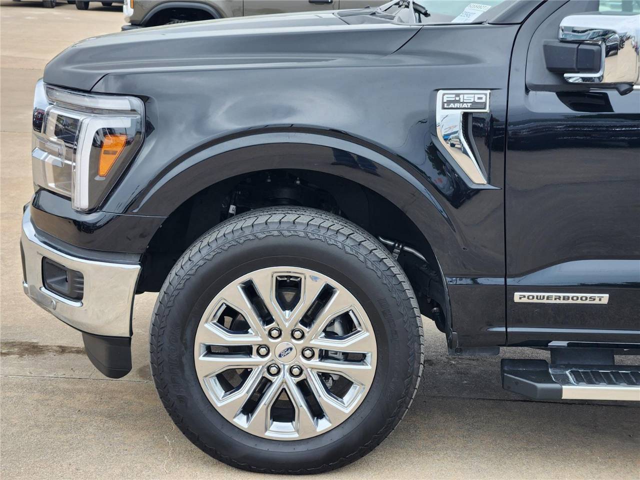 2025 Ford F-150 Lariat - Photo 6