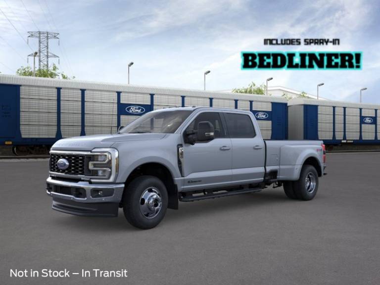 2026 Ford Super Duty F-350 DRW LARIAT