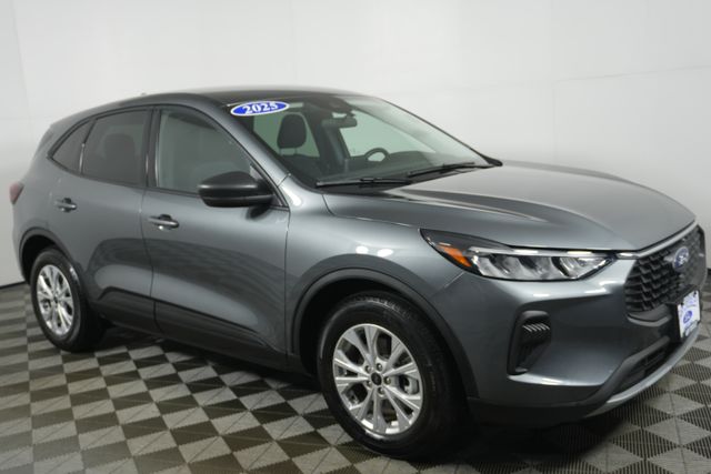 Used 2025 Ford Escape Active with VIN 1FMCU0GN3SUA82199 for sale in Kansas City