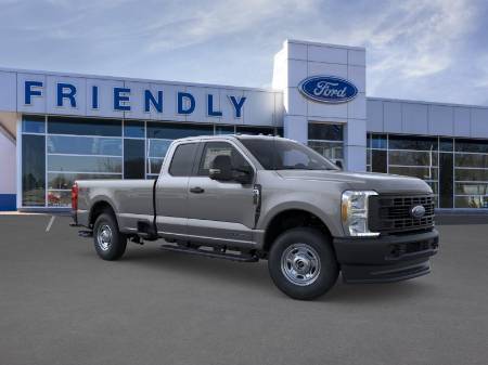 2026 Ford Super Duty F-350 SRW XL
