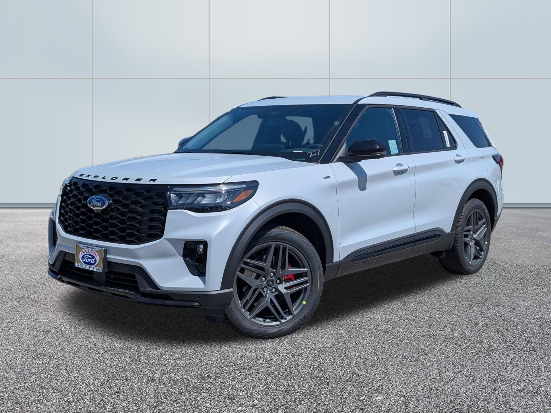 2026 Ford Explorer ST-LINE 4WD's photo