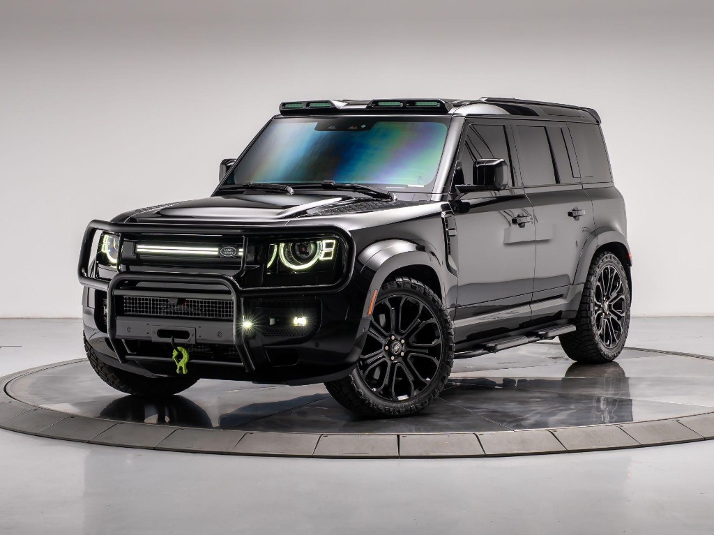 2025 Land Rover Defender 110 P500 X-Dynamic SE