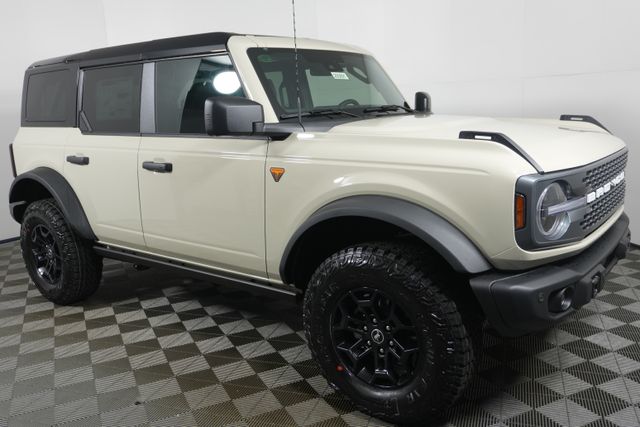 2026 Ford Bronco Badlands 4x4's photo