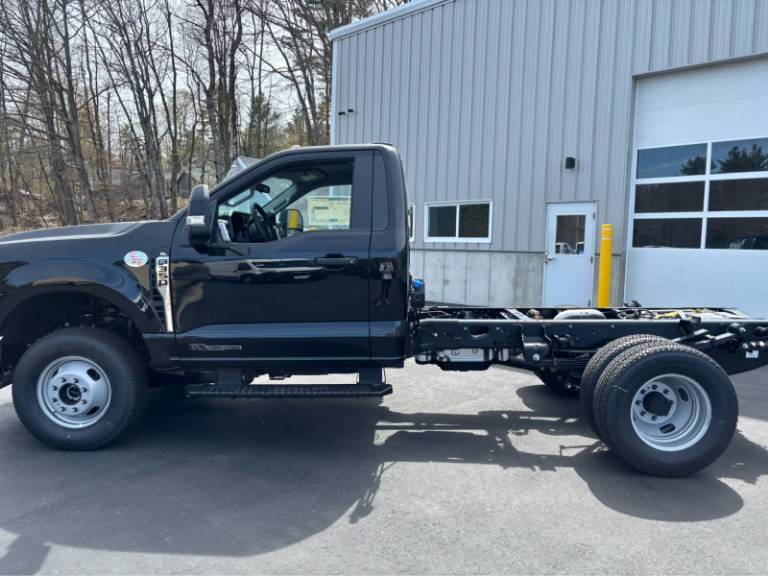 2026 Ford Super Duty F-350 DRW XL