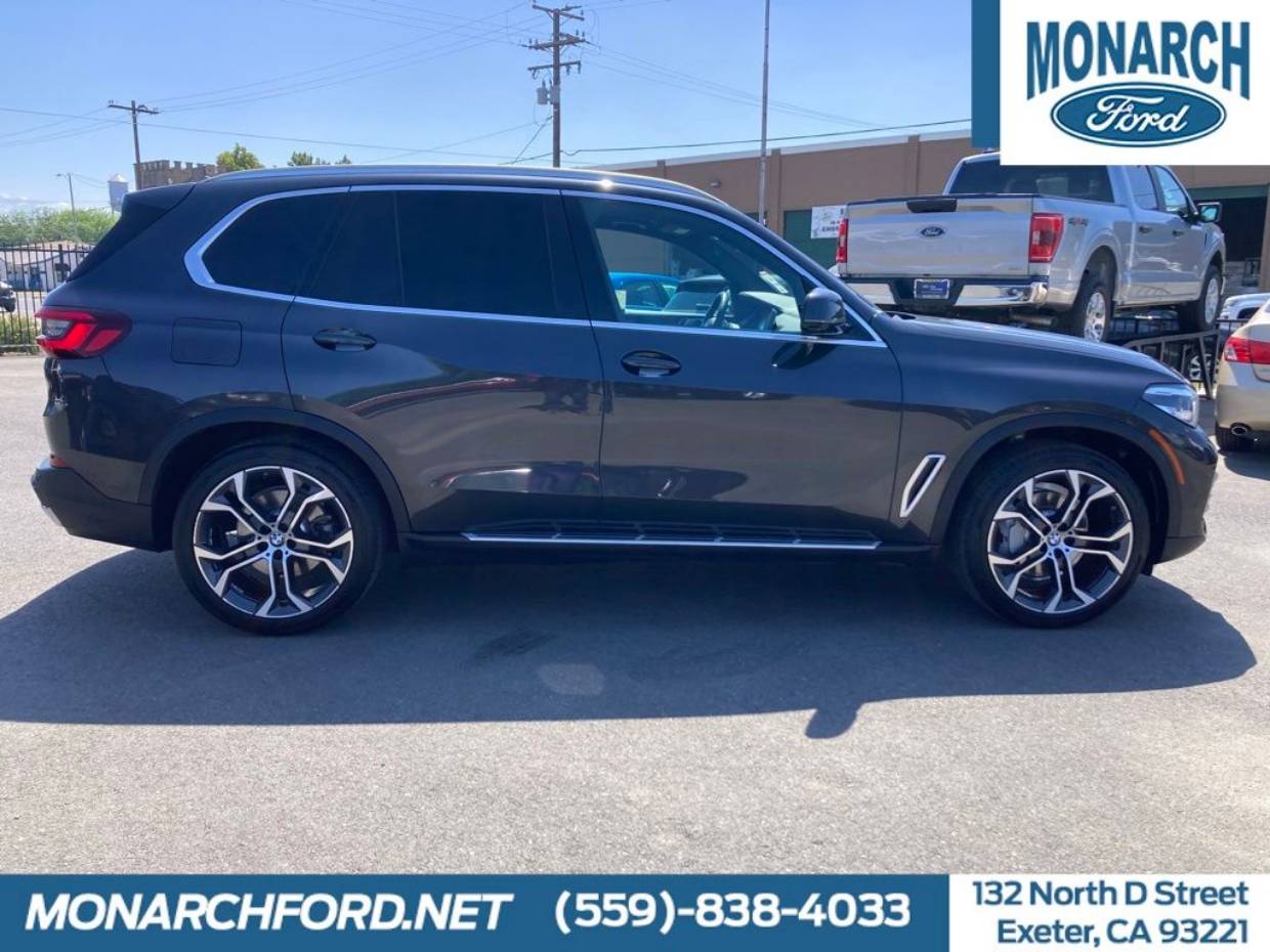 2023 BMW X5 xDrive40i's photo