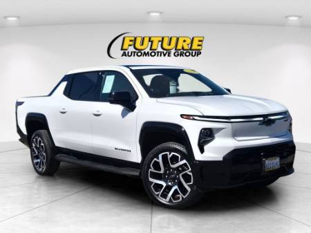 2025 Chevrolet Silverado EV RST