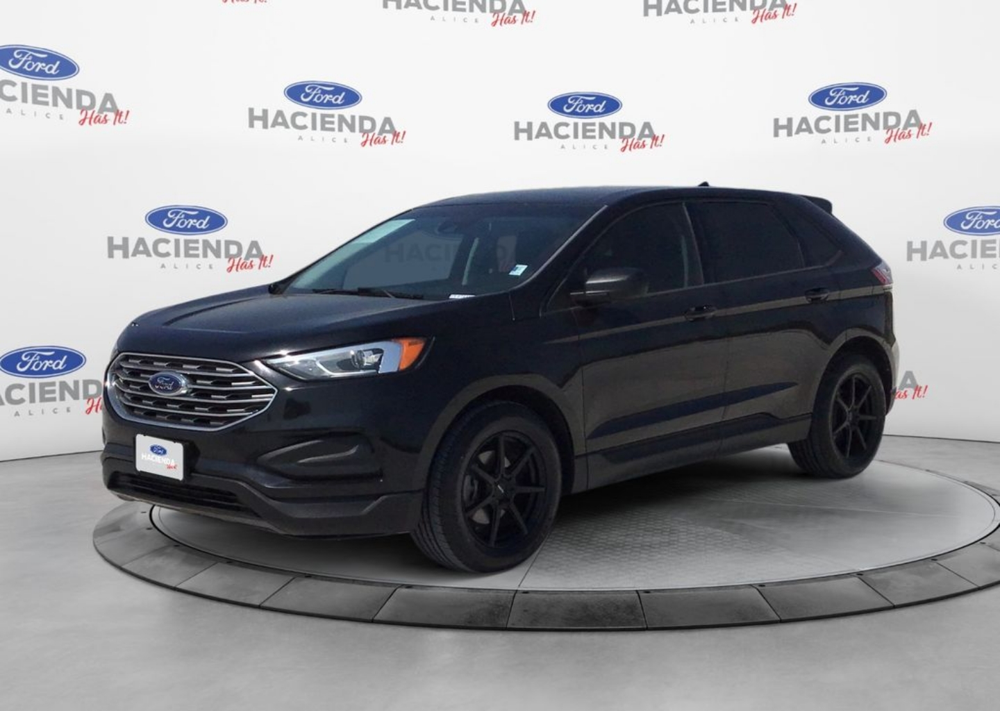 2020 Ford Edge SE