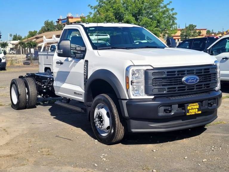 2026 Ford F-550SD XL Standard Cab RWD